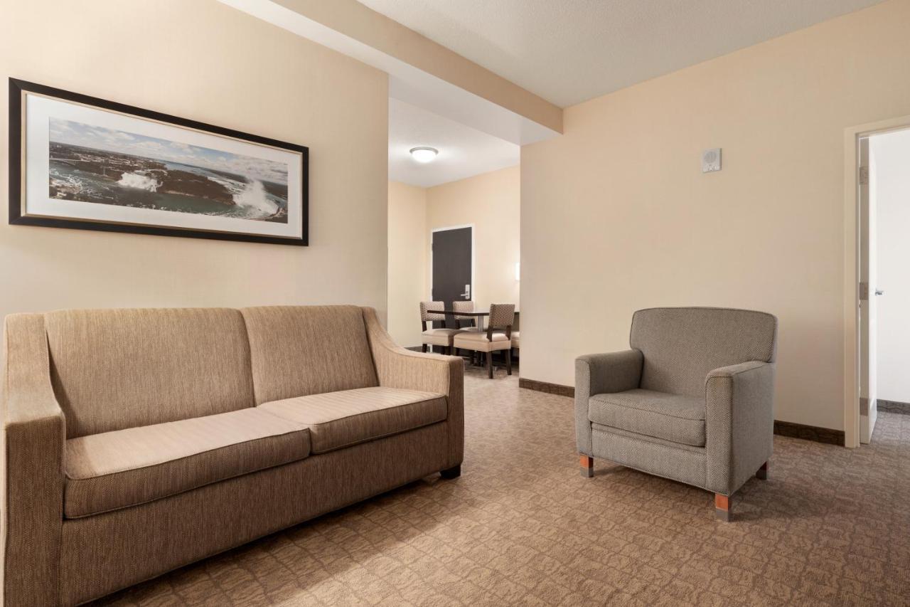 Wyndham Garden Niagara Falls Fallsview Exterior foto