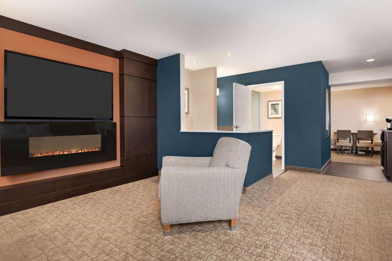 Wyndham Garden Niagara Falls Fallsview Exterior foto
